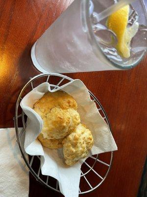 Cheddar Bay Biscuits