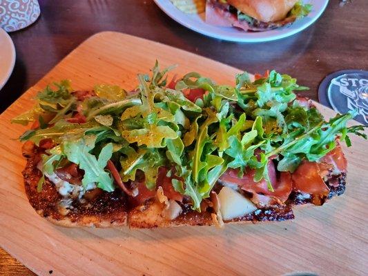 Prosciutto, Fig Butter, Gorgonzola & Arugula Flatbread