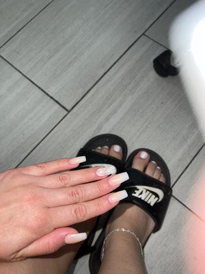 Nails and toes 3