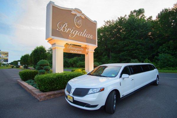 Lincoln Stretch MKT at Brigalias