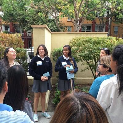 Our wonderful Notre Dame tour guides!