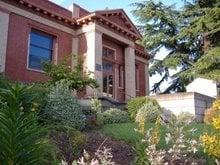 Newberg Public Library