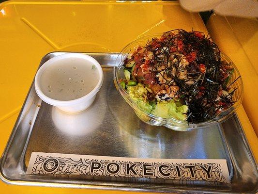 Large pokebowl.