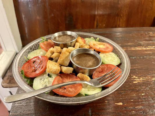 House salad with balsamic vinaigrette