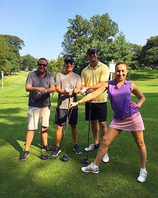 4 amigos of varying abilities ready to tee off