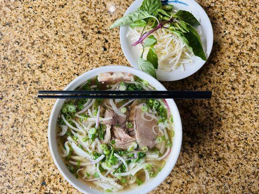 Pho Hung 82nd Inc