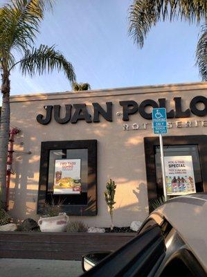 The delicious restaurant juan pollo