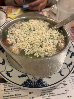 Sizzling rice soup