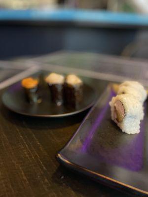 Uni, mayo scallop and California rolls