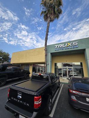 Tonneau cover in El Cajon