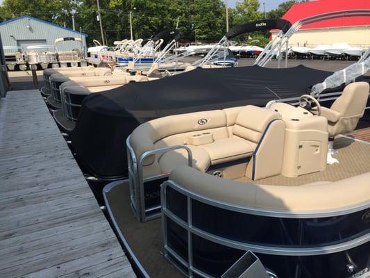 Large selection of pontoon boats