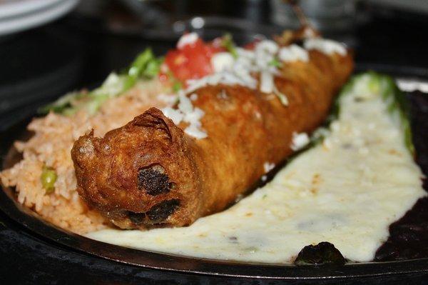 Ross had the Rio Classic Chile Rellenos made with in-house roasted green chiles stuffed w/ cheese & sautéed veggies, and lightly fried.