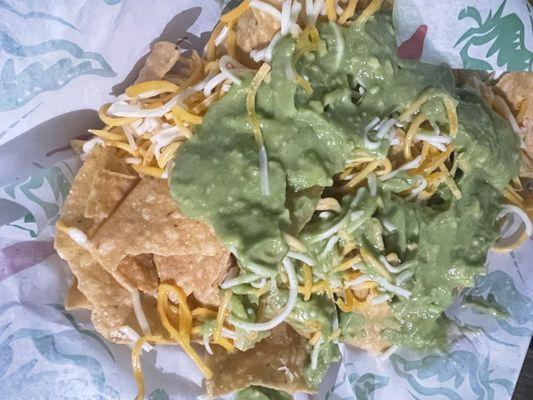 Chips and guac - chips were pulled straight from the fryer!