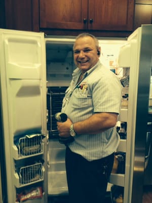 Paul fixing my refrigerator!