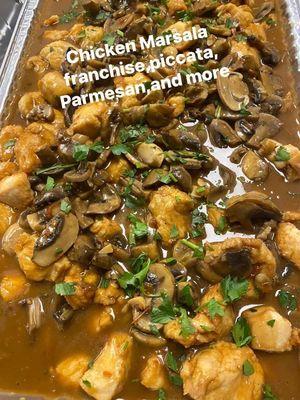 Delicious chicken Marsala 1/2 full tray