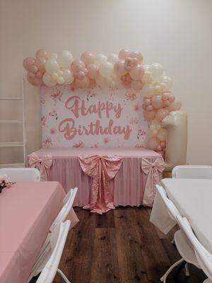 The balloon garland with back drop set up.