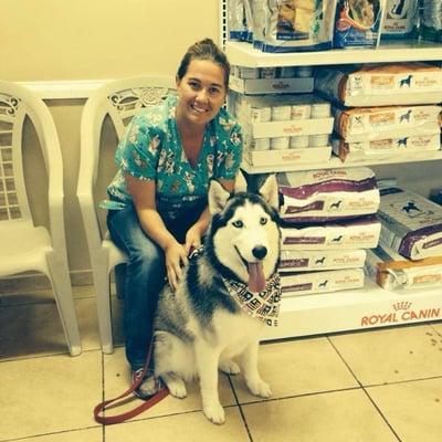 Meet Sheena with this beautiful Siberan Husky Stella.