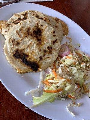 Pupusas Revueltas