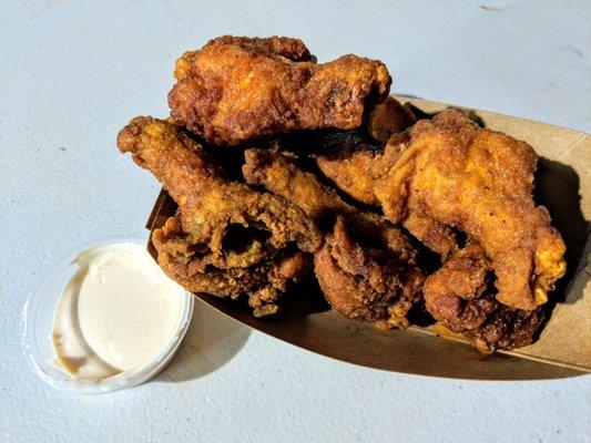 Buffalo Wings - 6 pieces w/ their House Ranch