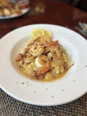 Shrimp and grits