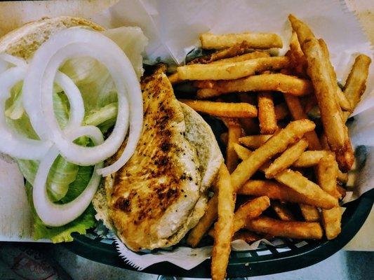 Grilled Chicken Sandwich with Fries