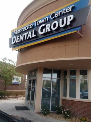 Looking for a family dentist in Las Vegas, NV? You have come to the right spot!