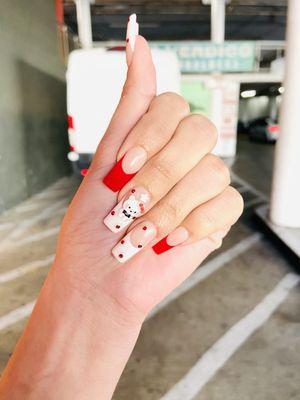 hello kitty nails