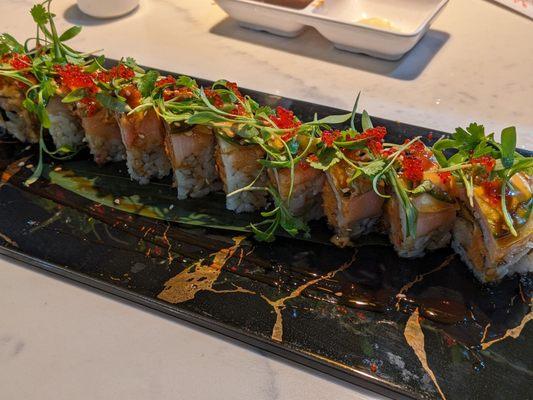 The ultimate hamachi roll