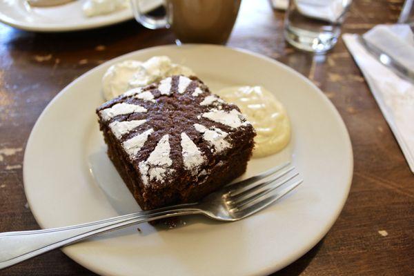 Sticky Gingerbread Cake