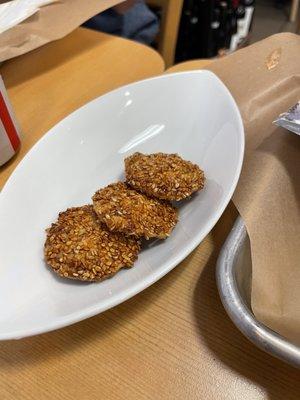 Sesame cookies