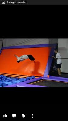 Foam Pit Jumping is AWESOME!