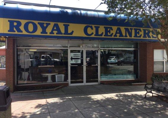 Royal Cleaners & Laundry