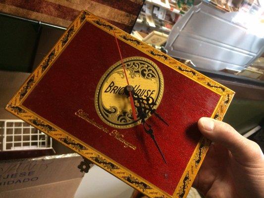 GIFs available, such as swanky cigar boxes made into clocks.