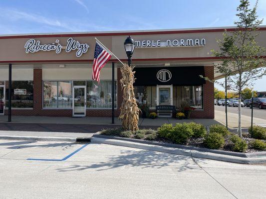 Merle Norman Cosmetics, Salon and Spa in Downtown Farmington