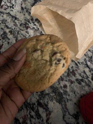 Chocolate chip cookie