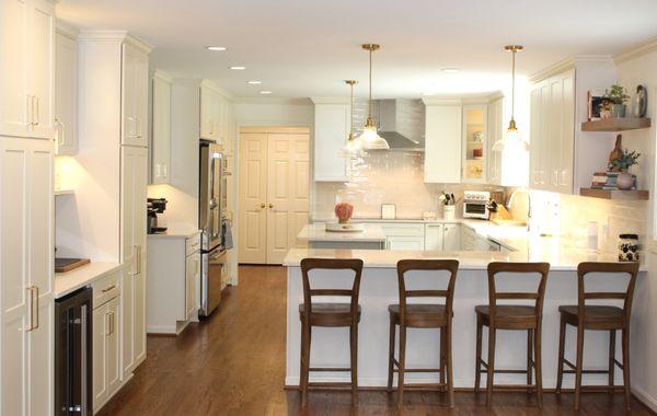 The best kitchen remodeling company in the Frederick area does high quality work like this.