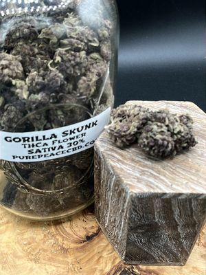 Gorilla Skunk THCa flower 30%