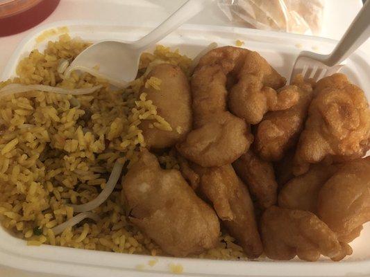 Sweet and sour chicken combo