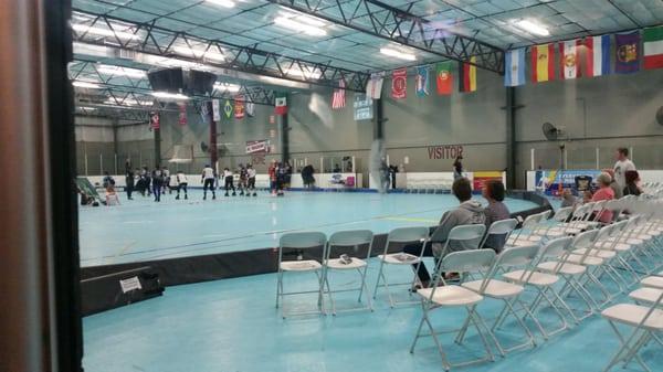 My first roller derby bout!