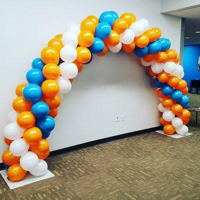 Indoor cluster arch