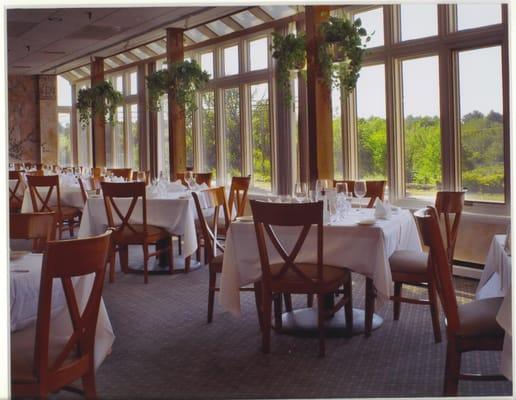 Custom Harvey Wood Majesty windows (Donatello's Restaurant) now Oyes