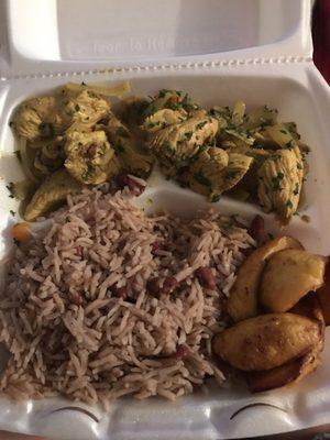 Curry chicken, rice/peas, and plantains, all very good!