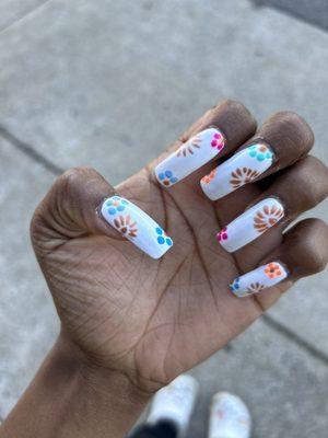 Nailtiques