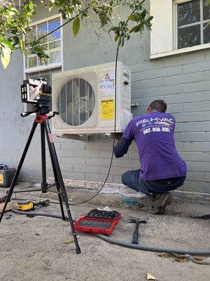 Set up of Minisplit Condenser unit