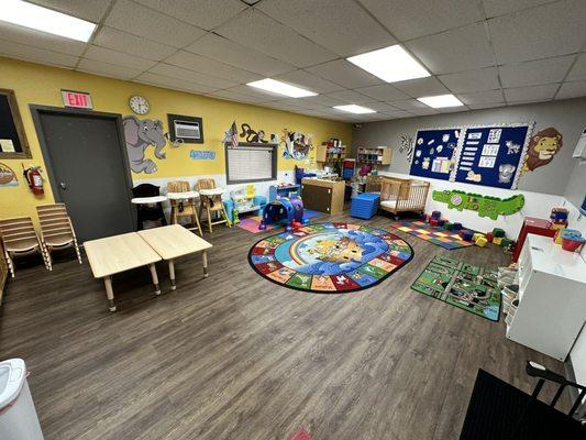 An open area is exactly what our wobblers need. When toddlers start walking they will have the space to practice safely.