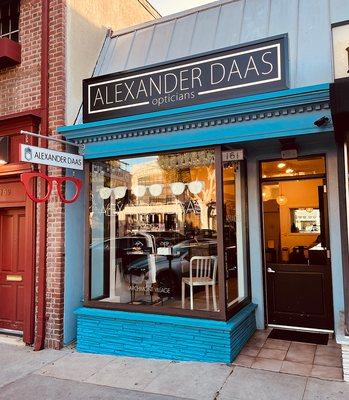 Alexander Daas Opticians in Los Angeles curating the finest glasses and sunglasses with an independent optometrist on-site for eye exams.