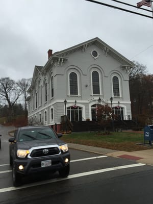 Town Of Holliston -- Town Hall : Routes 126 & 16 / Washington Street, Holliston