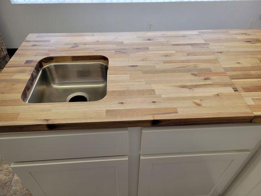 Acacia butcher block