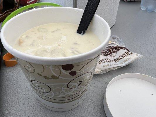 Clam chowder 16 oz.