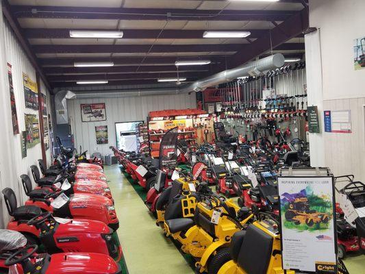 Crossroads Mower Center, Ferris Mowers